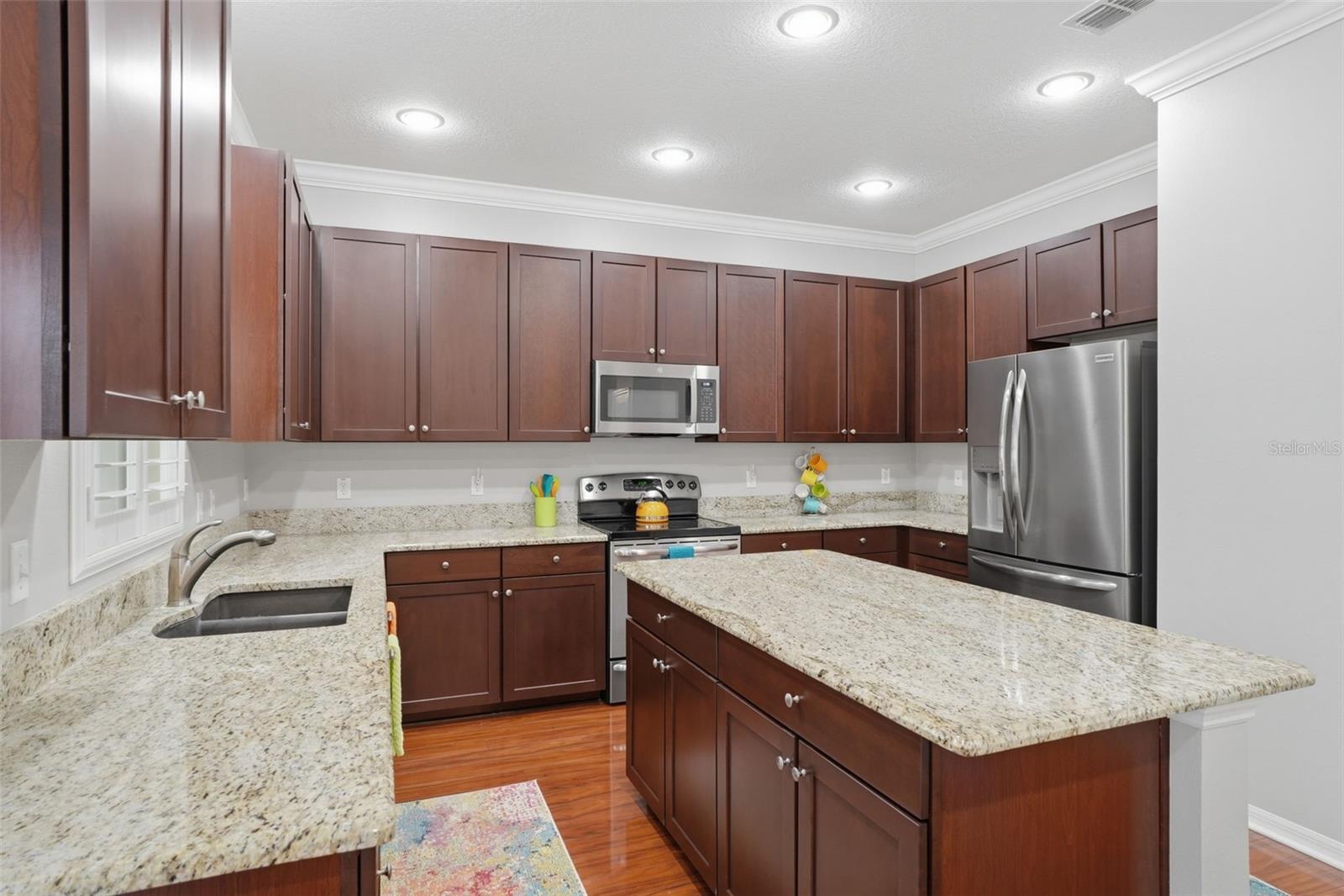 5693 DALEY WAY, OVIEDO, FL, 32765