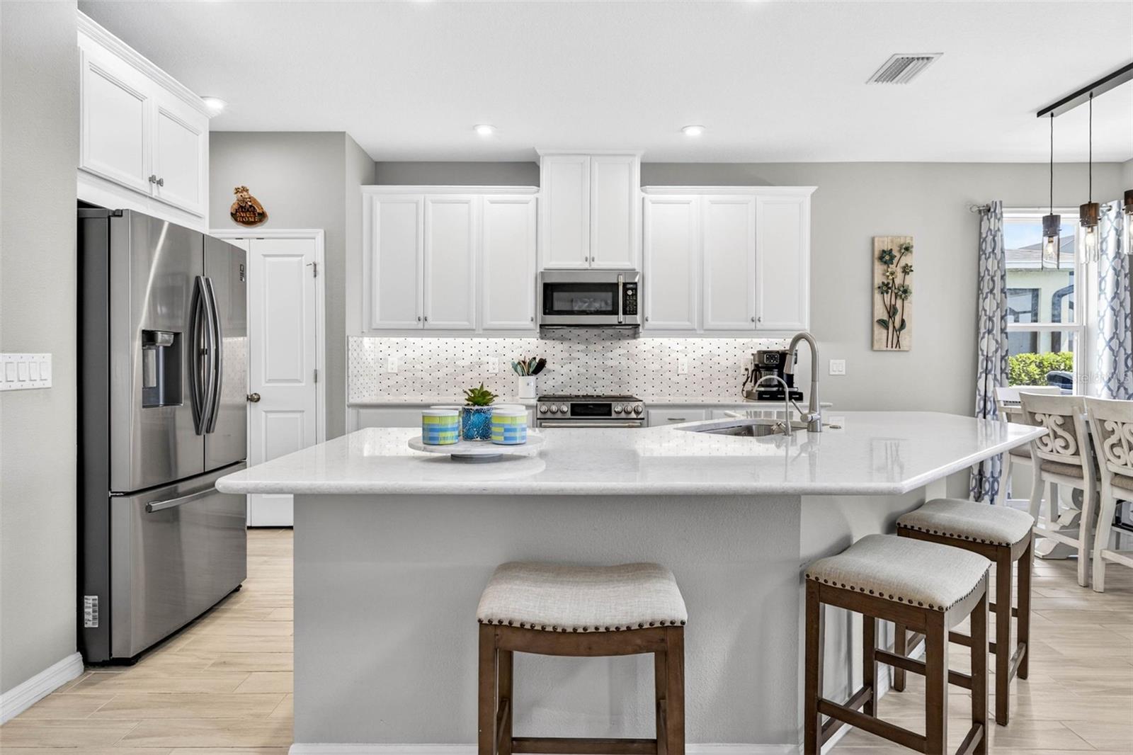 34026 ASTORIA CIR, WESLEY CHAPEL, FL, 33545