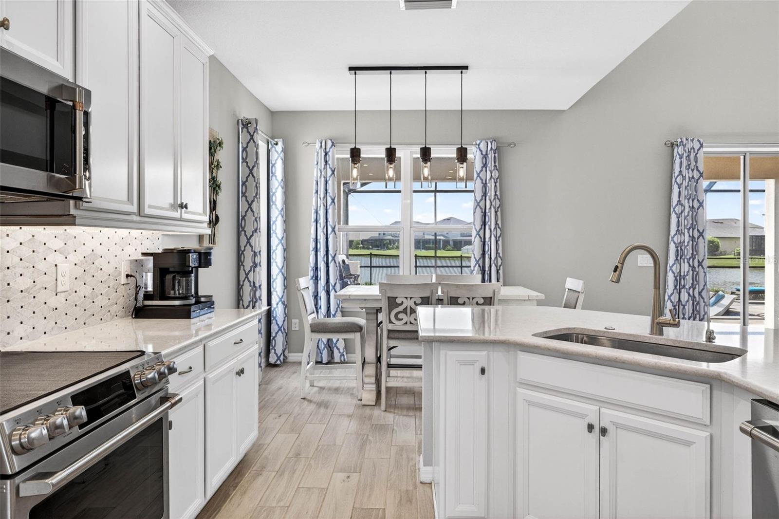 34026 ASTORIA CIR, WESLEY CHAPEL, FL, 33545