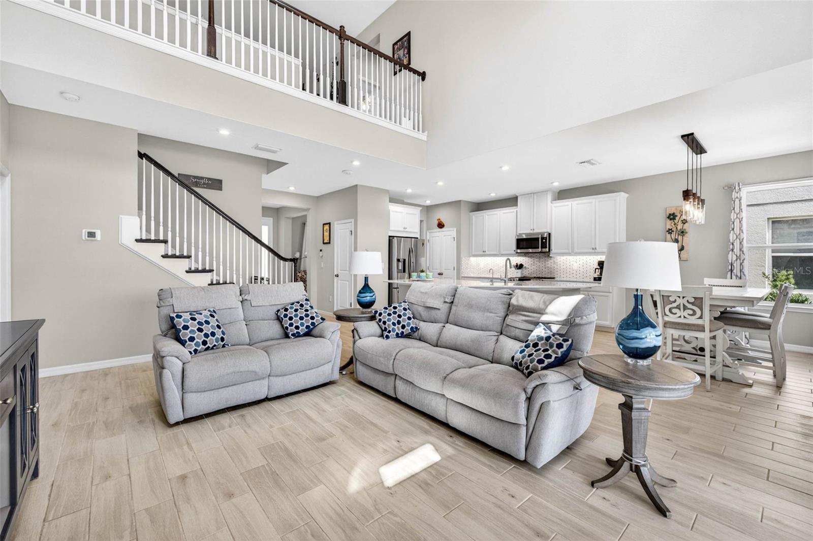 34026 ASTORIA CIR, WESLEY CHAPEL, FL, 33545