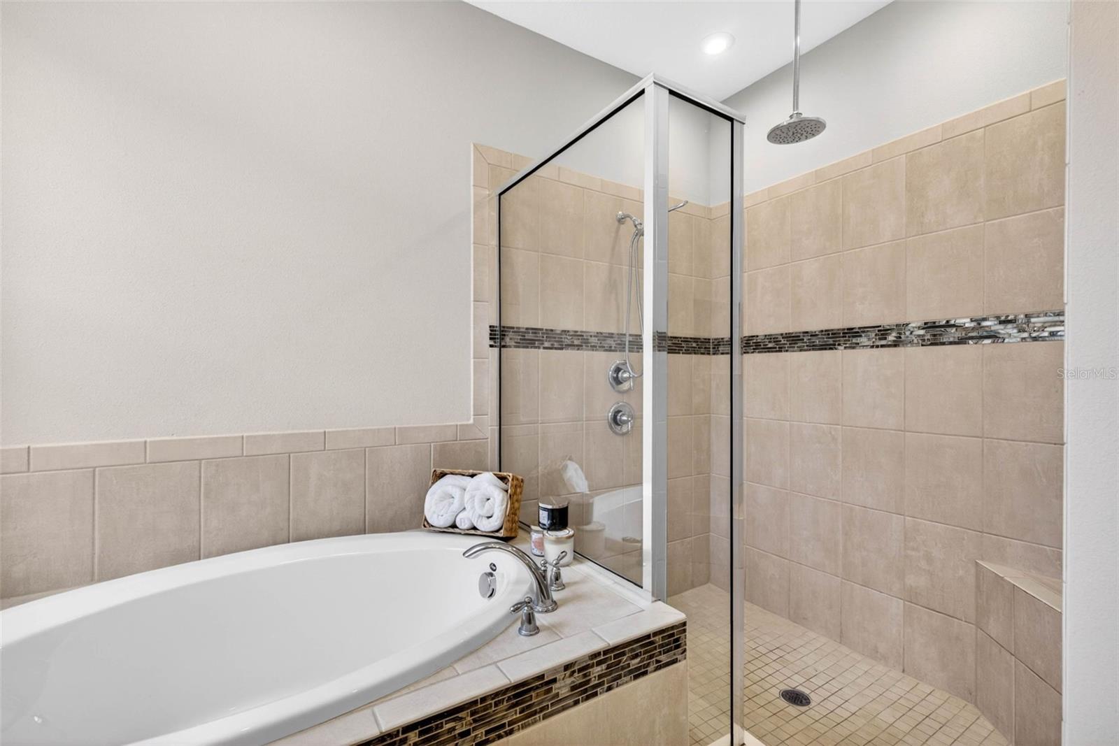 34026 ASTORIA CIR, WESLEY CHAPEL, FL, 33545