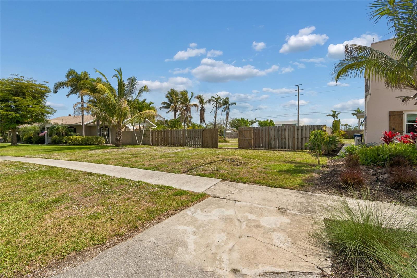 603 CASABELLA DR, BRADENTON, FL, 34209