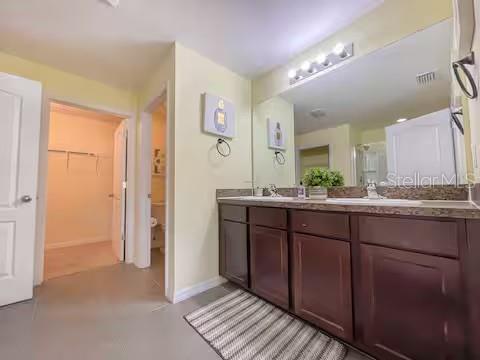 10108 HAWK STORM AVE, TAMPA, FL, 33610