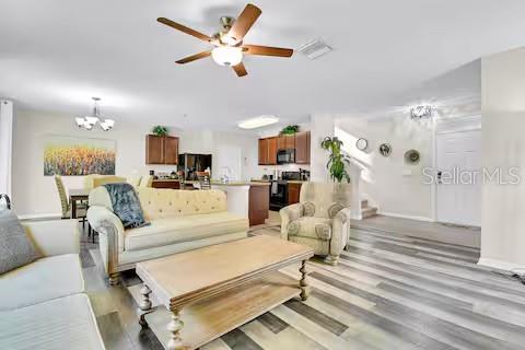 10108 HAWK STORM AVE, TAMPA, FL, 33610