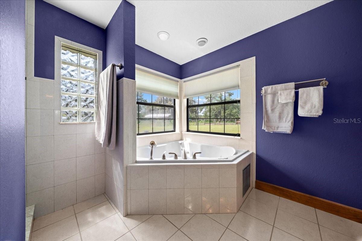 13456 W HIGHWAY 318, WILLISTON, FL, 32696