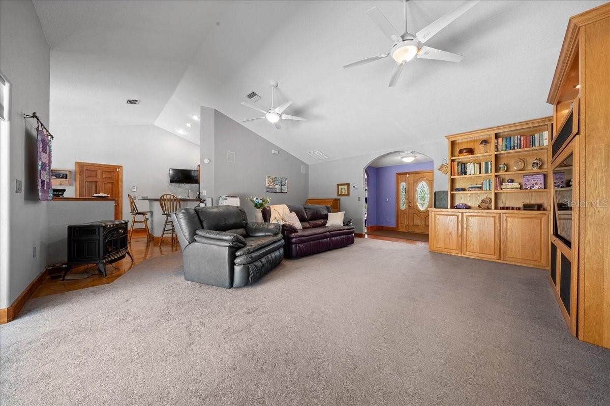 13456 W HIGHWAY 318, WILLISTON, FL, 32696