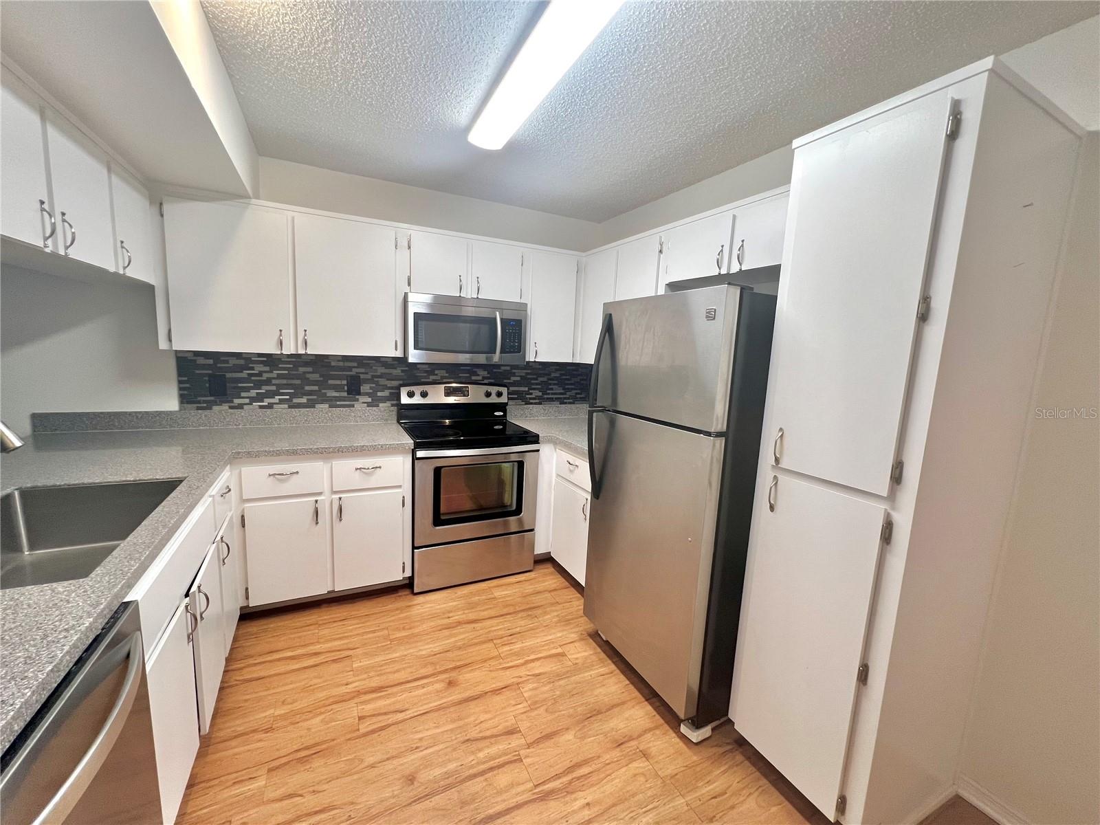 12041 HOOSIER CT #204, HUDSON, FL, 34667