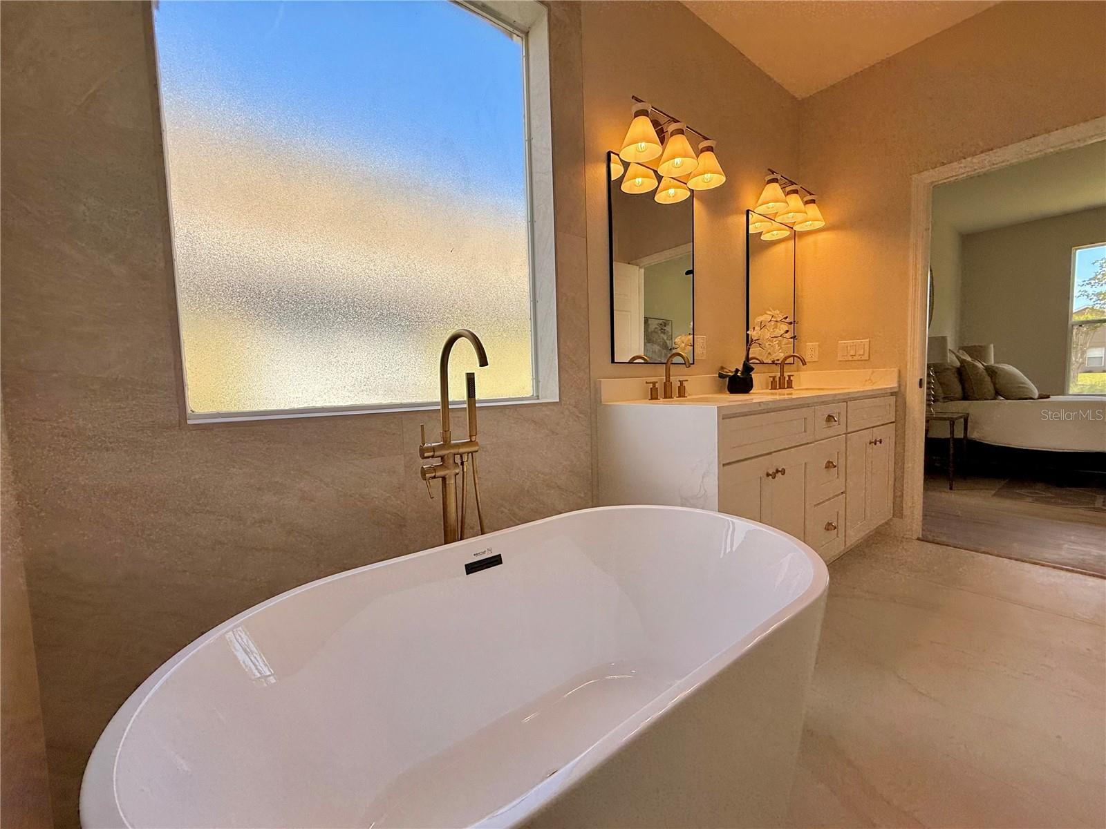 13752 HIDDEN FOREST CIR, ORLANDO, FL, 32828