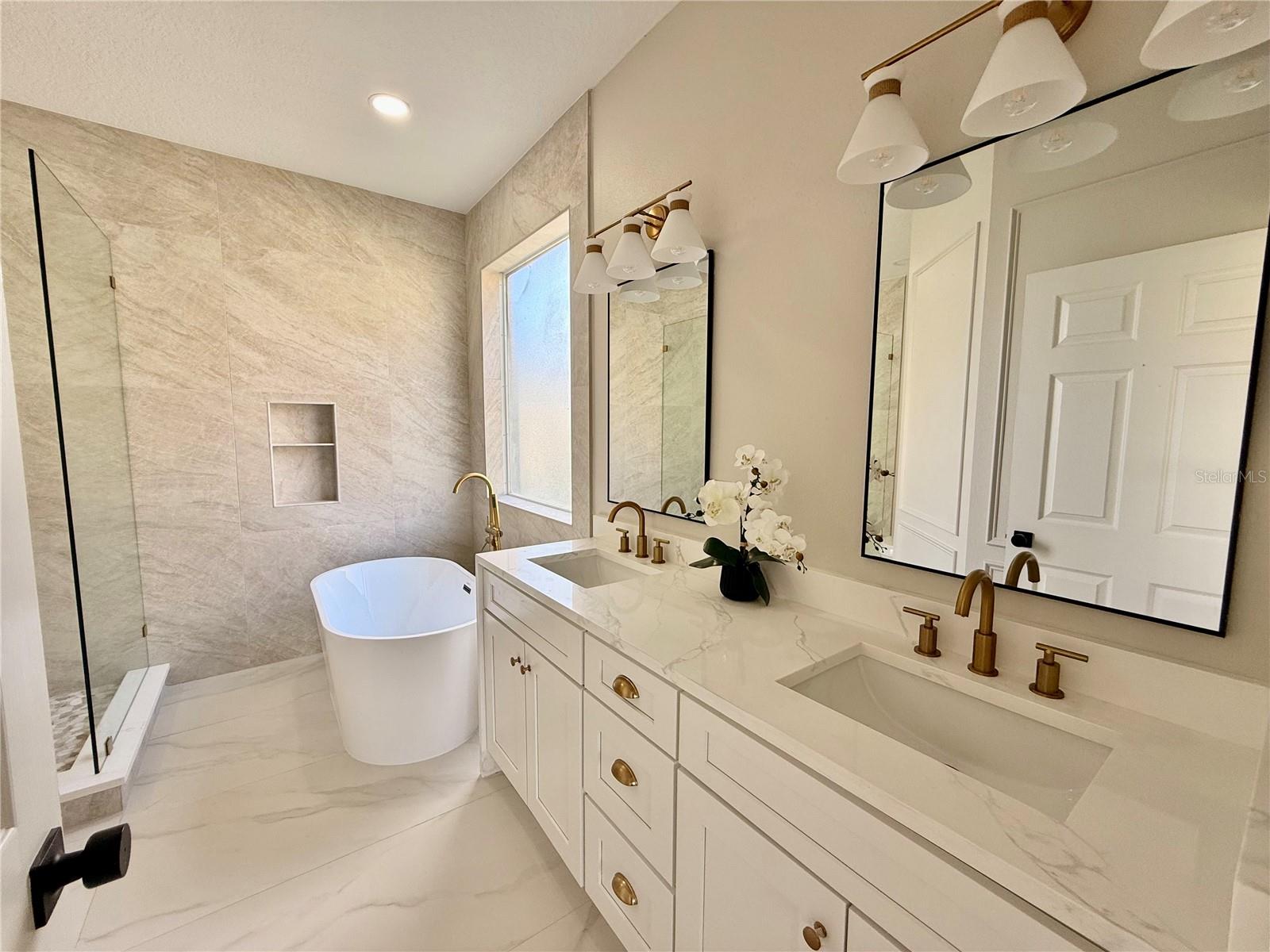 13752 HIDDEN FOREST CIR, ORLANDO, FL, 32828