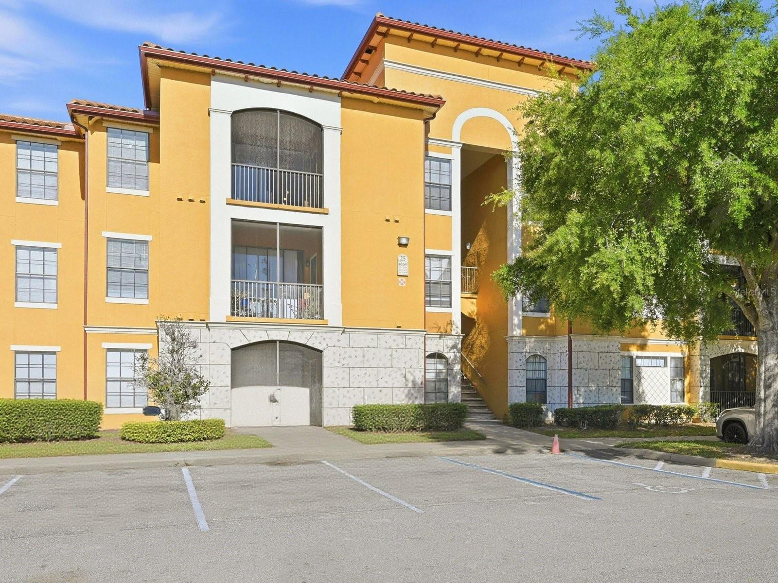 6169 METROWEST BLVD #305, ORLANDO, FL, 32835