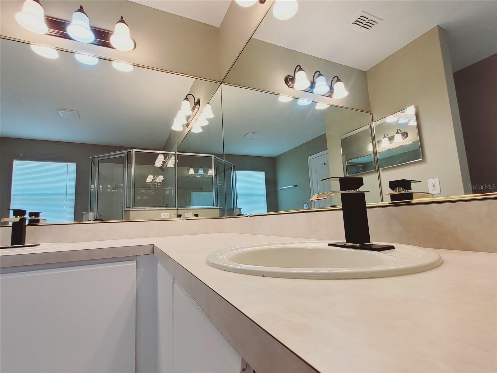 317 AZINCOURT LN, KISSIMMEE, FL, 34759