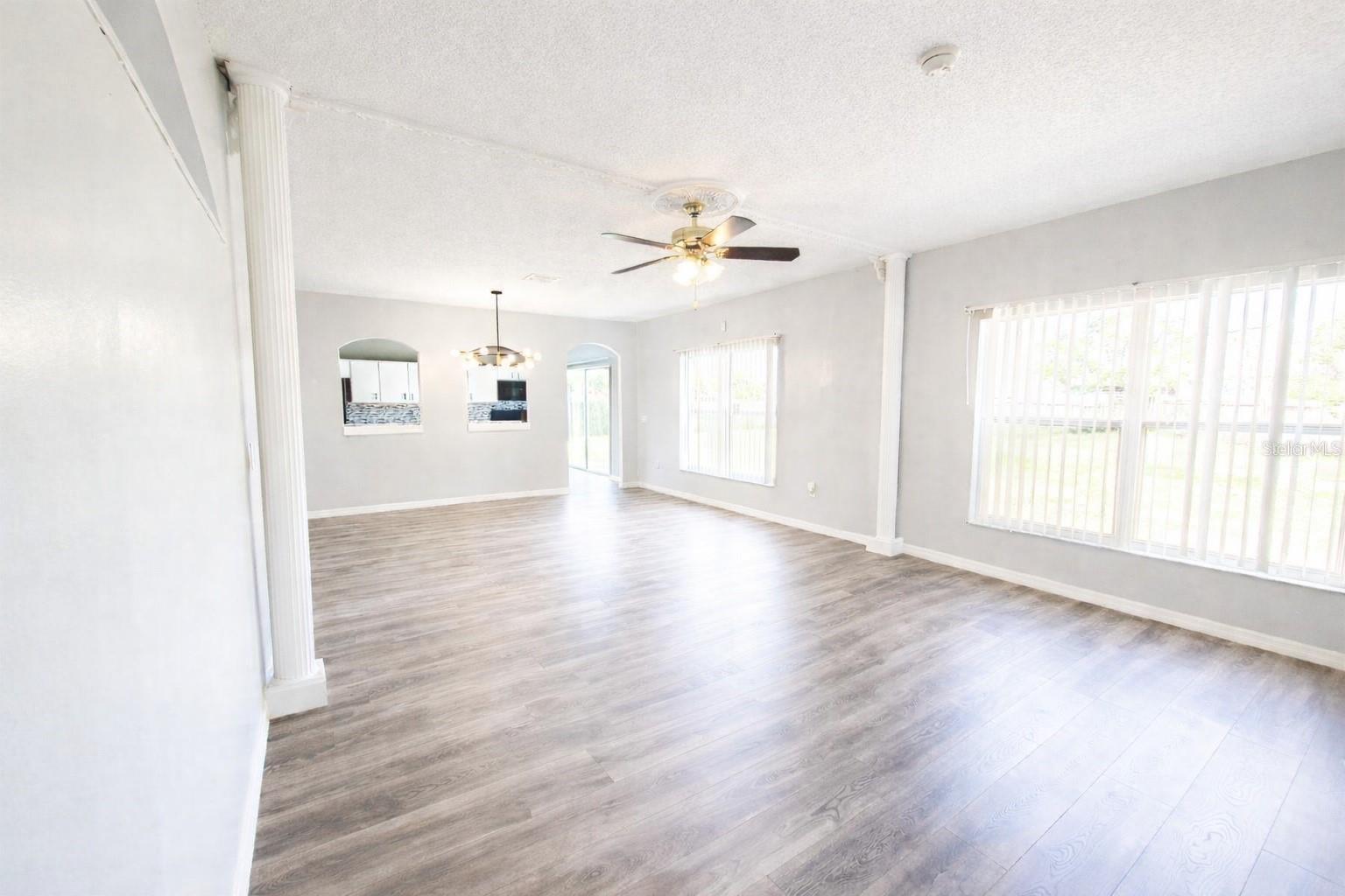 317 AZINCOURT LN, KISSIMMEE, FL, 34759