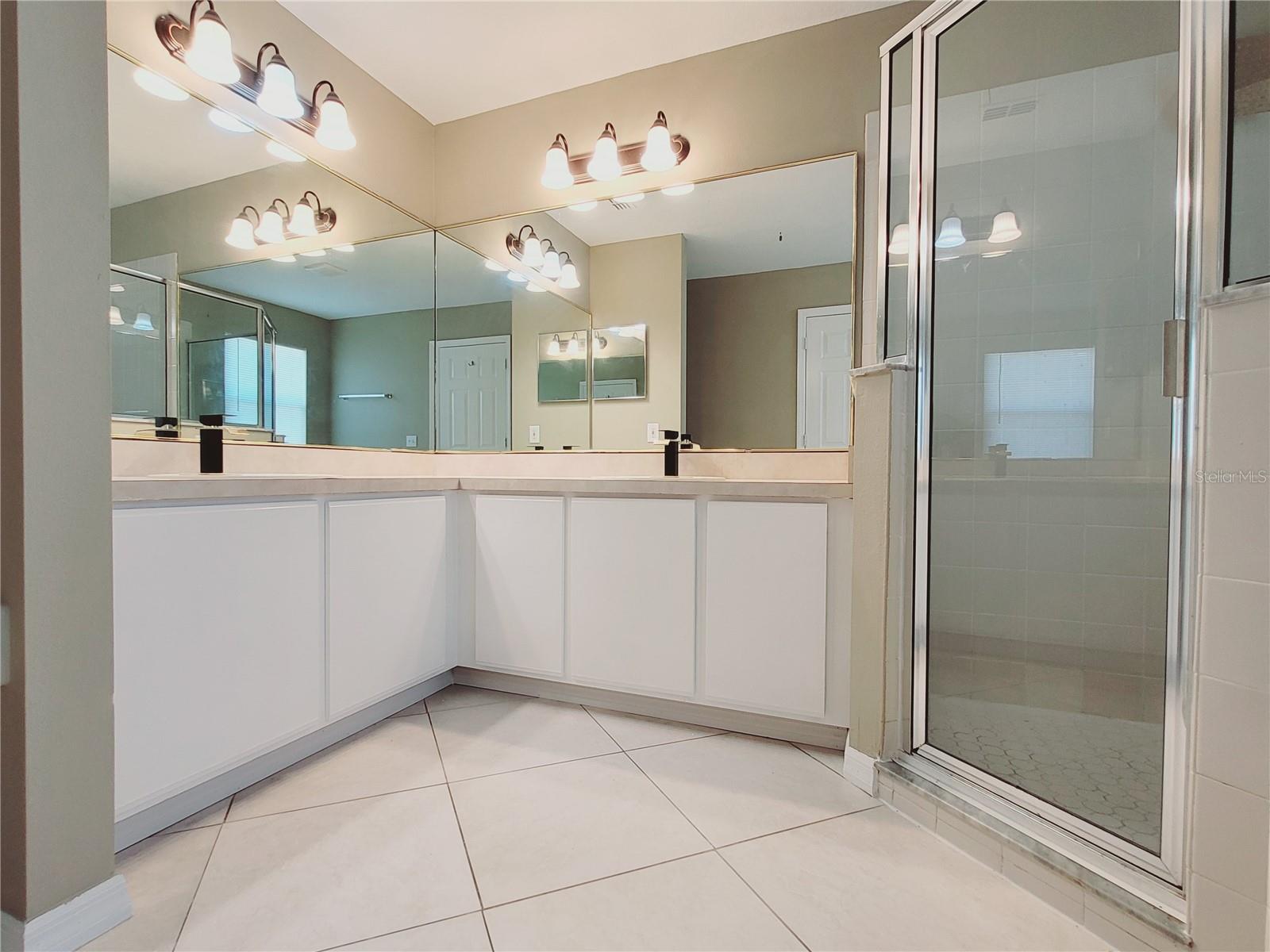 317 AZINCOURT LN, KISSIMMEE, FL, 34759