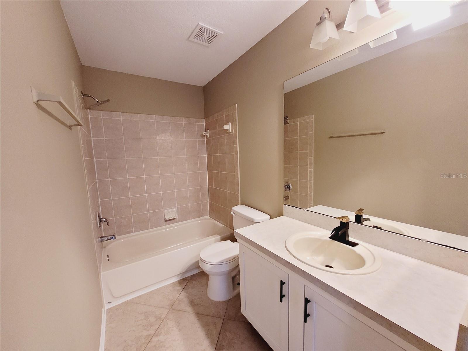 317 AZINCOURT LN, KISSIMMEE, FL, 34759