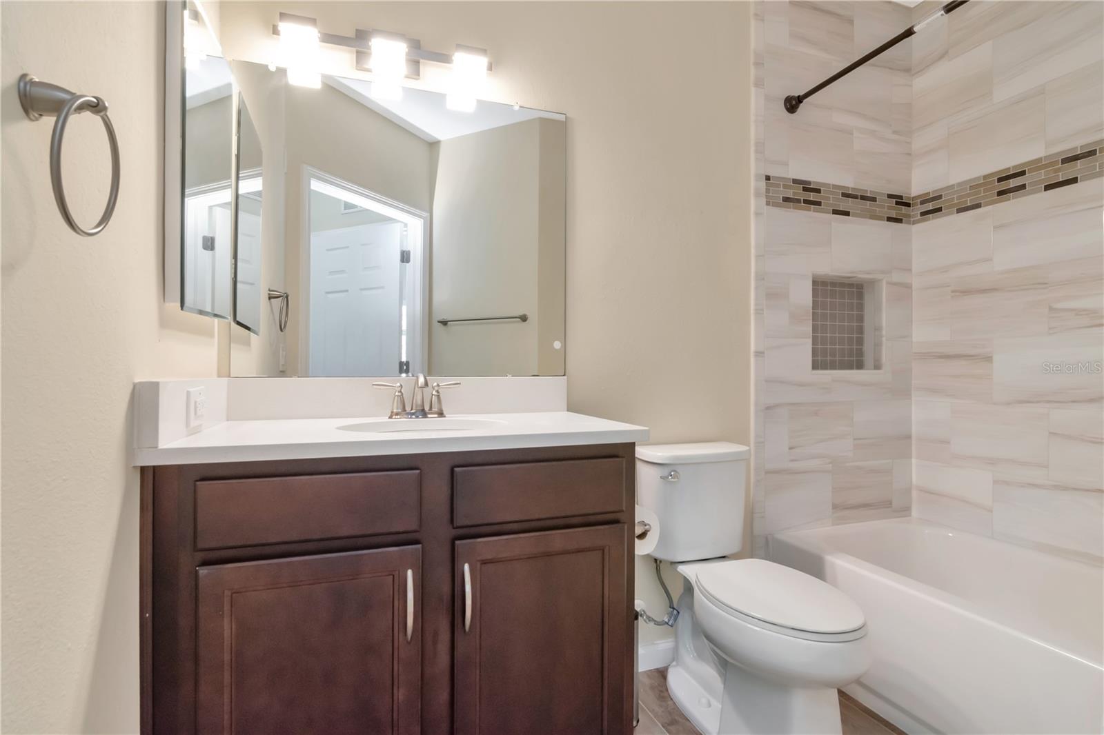 1195 GODAVARI WAY #206, WESLEY CHAPEL, FL, 33543