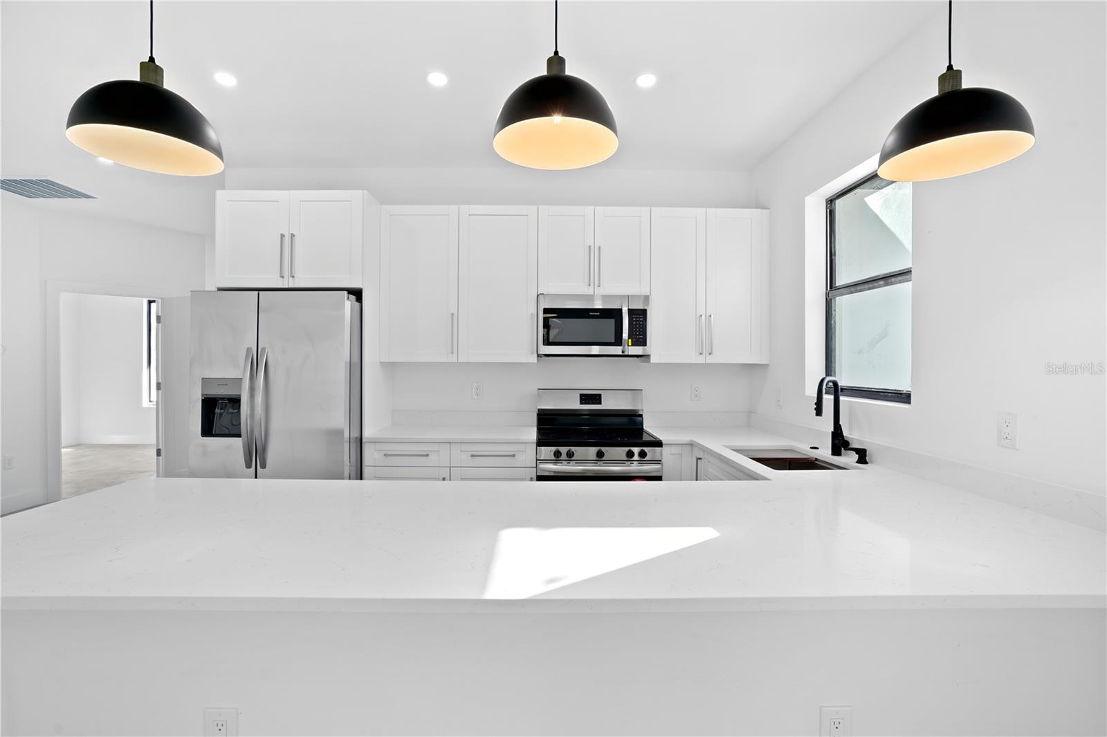 322 LOIRE AVE S, LEHIGH ACRES, FL, 33974