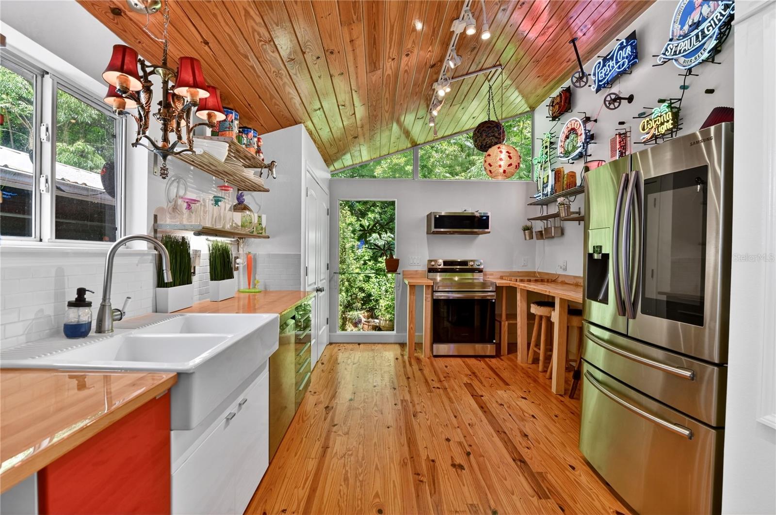 3717 LAUGHLIN RD, ZELLWOOD, FL, 32798