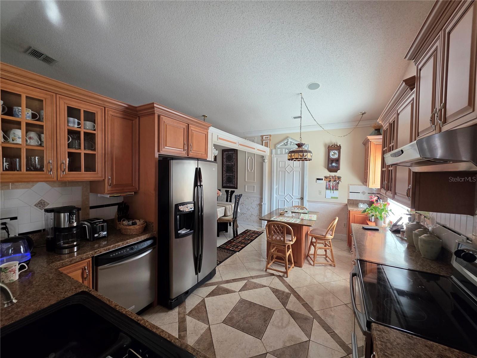 866 E CHARING CROSS CIR, LAKE MARY, FL, 32746