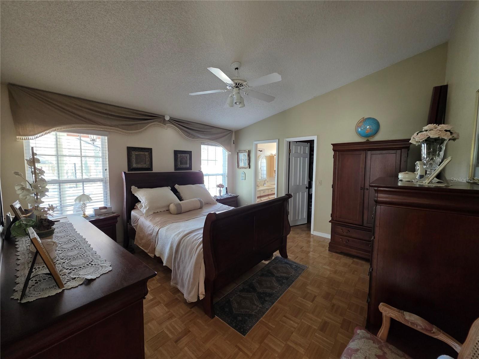 866 E CHARING CROSS CIR, LAKE MARY, FL, 32746
