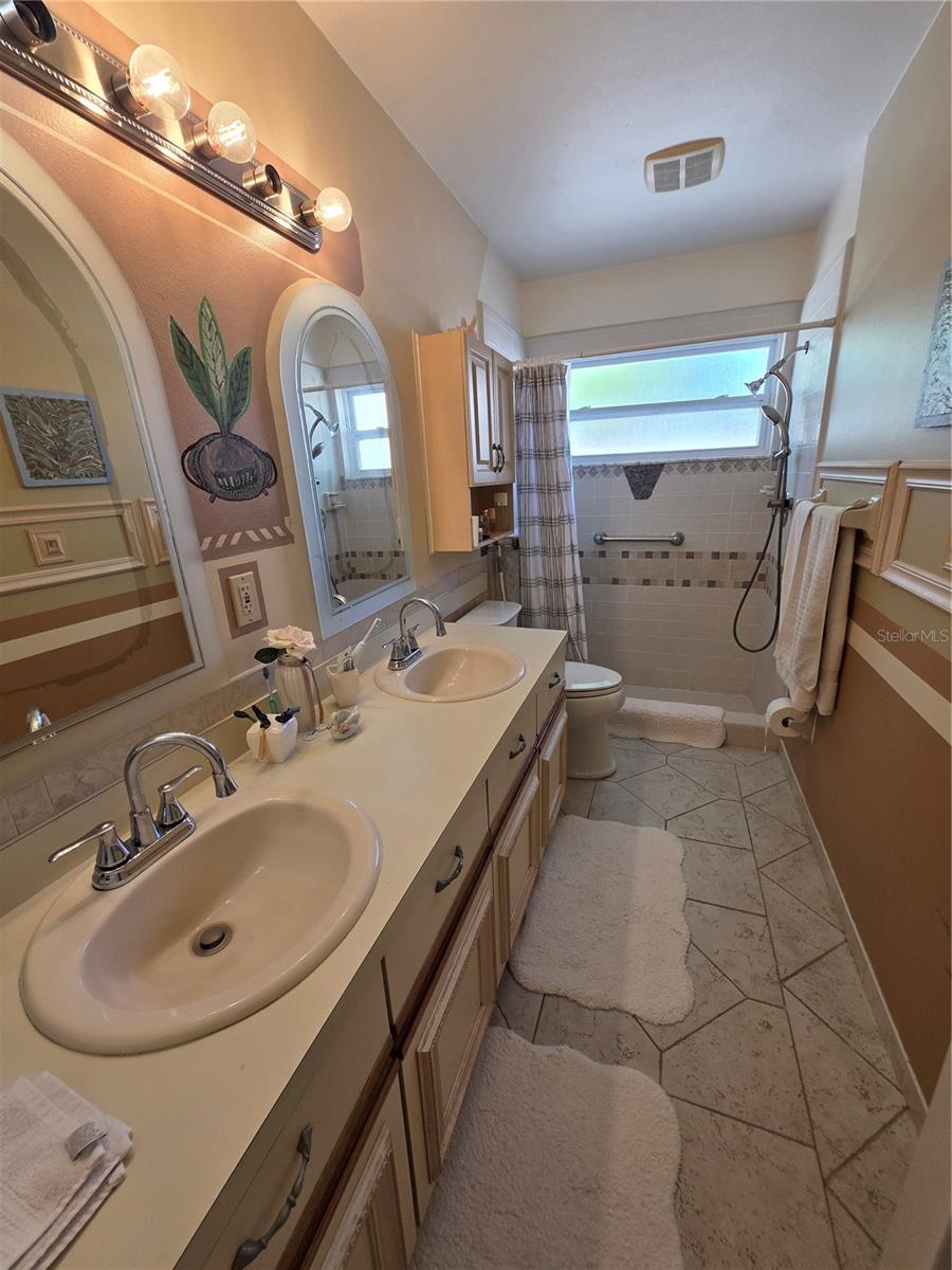 866 E CHARING CROSS CIR, LAKE MARY, FL, 32746