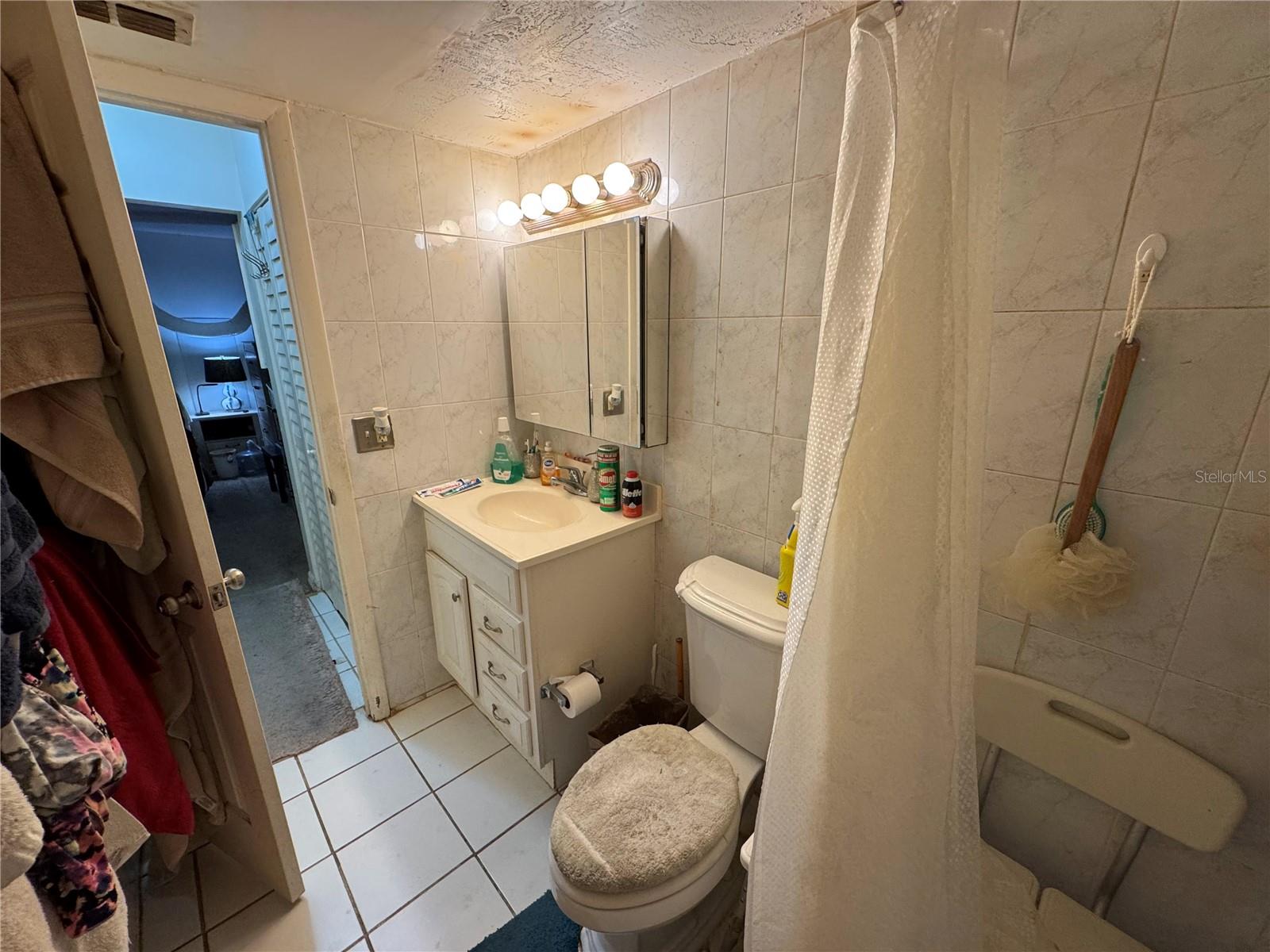 944 LAKE DESTINY RD #A, ALTAMONTE SPRINGS, FL, 32714
