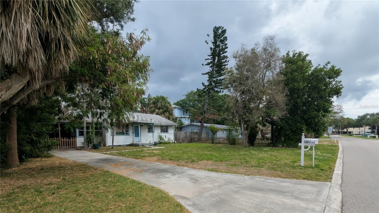 7001 & 7011 HIBISCUS AVE S, SOUTH PASADENA, FL, 33707