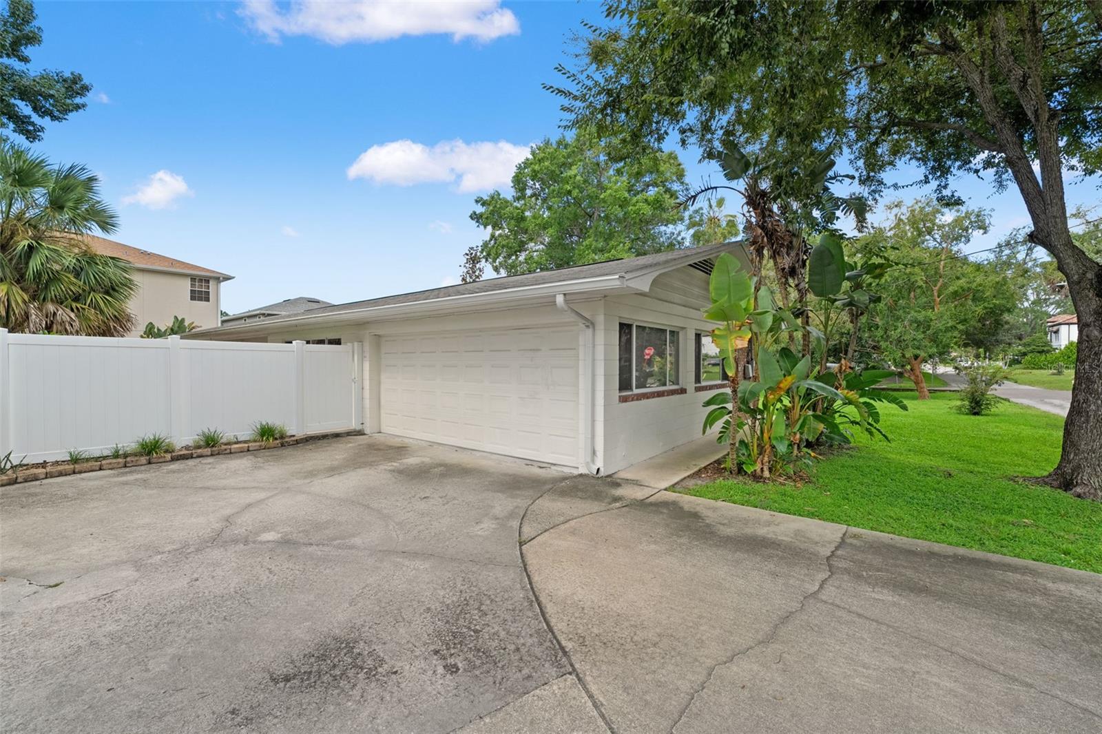 2725 N MYRTLE AVE, TAMPA, FL, 33602