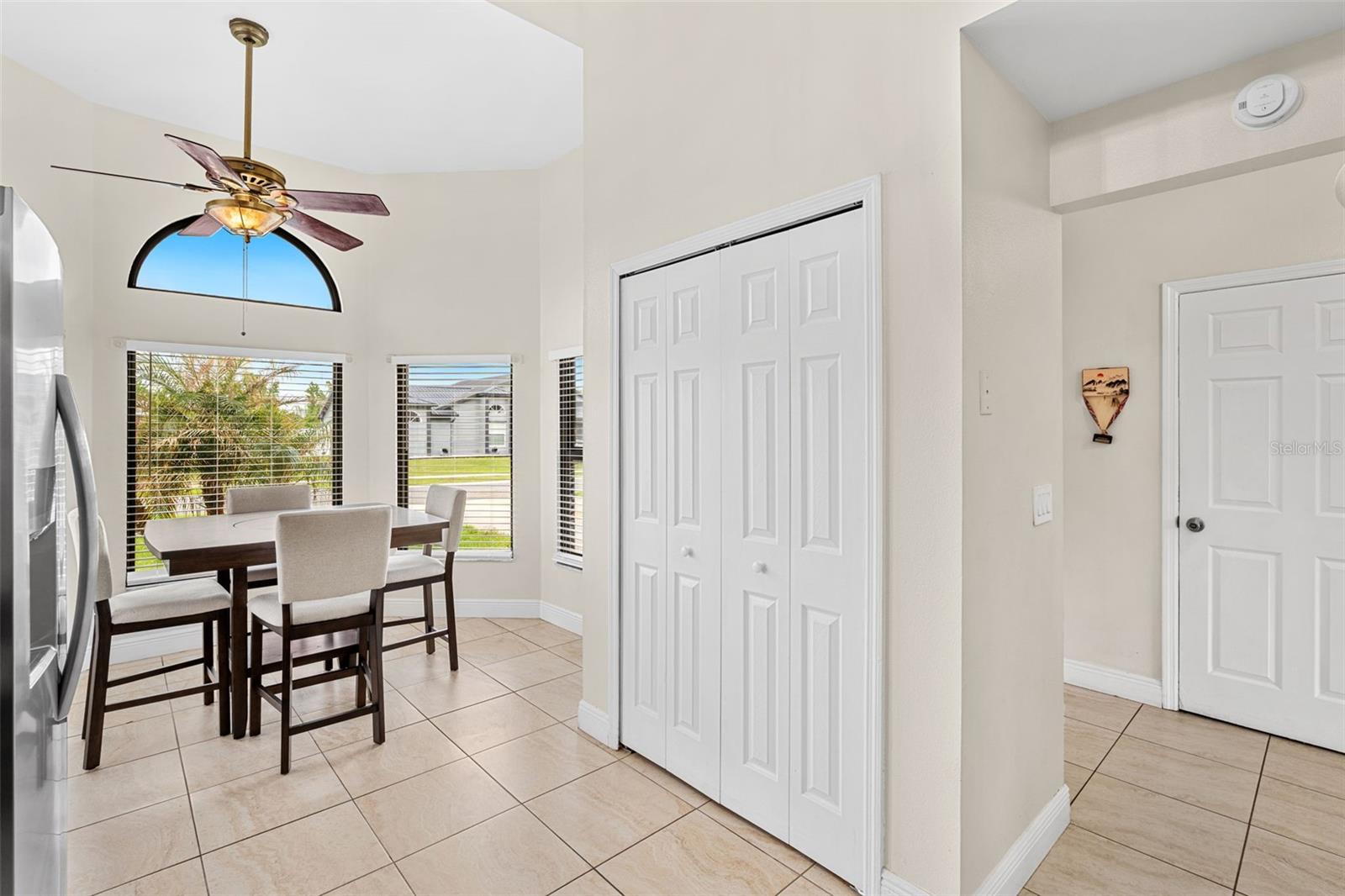 806 VERMONT WOODS LN, ORLANDO, FL, 32824