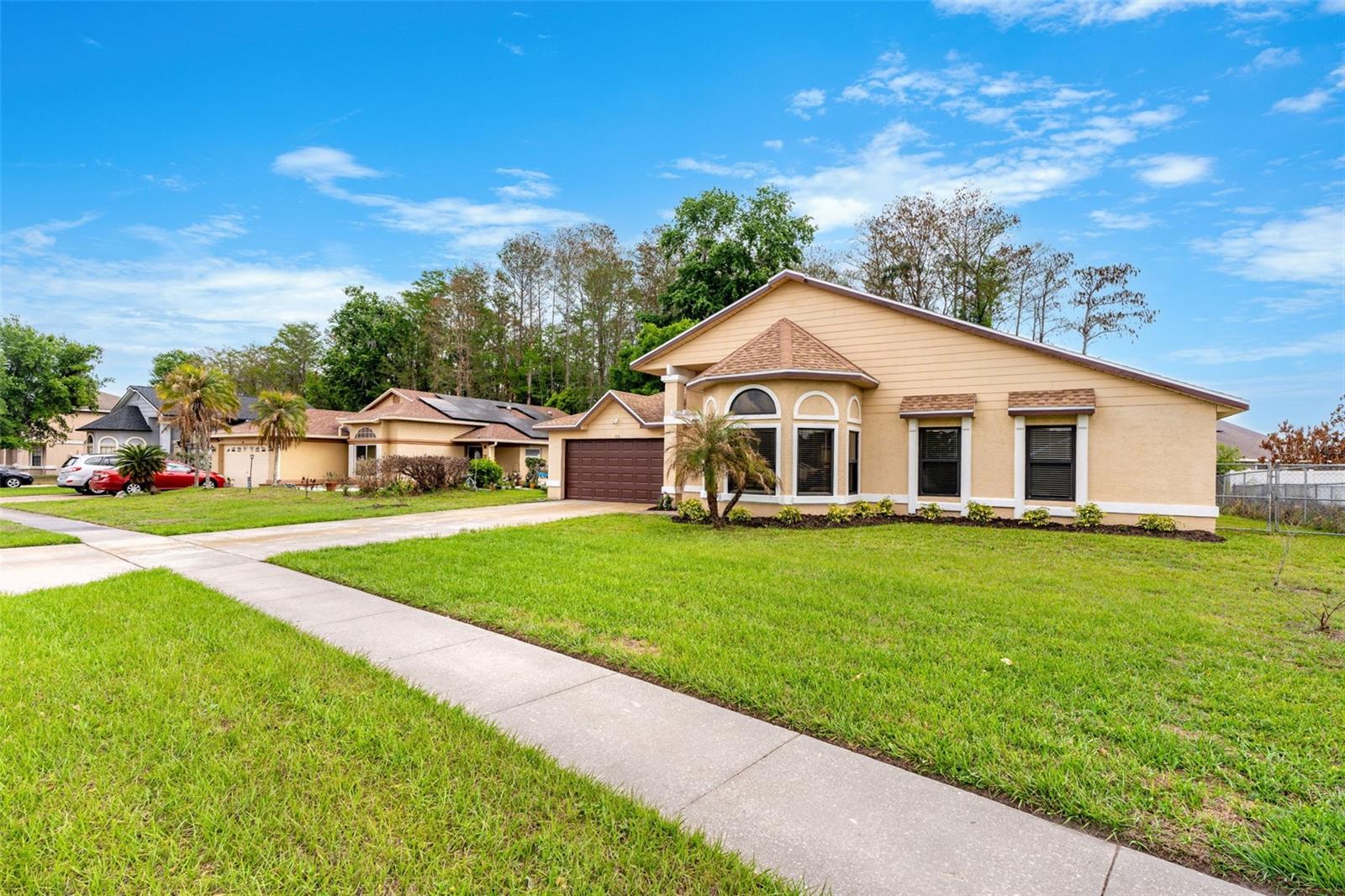 806 VERMONT WOODS LN, ORLANDO, FL, 32824