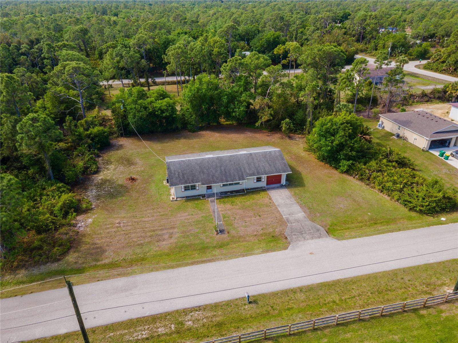 27307 CHINQUAPIN DR, PUNTA GORDA, FL, 33955