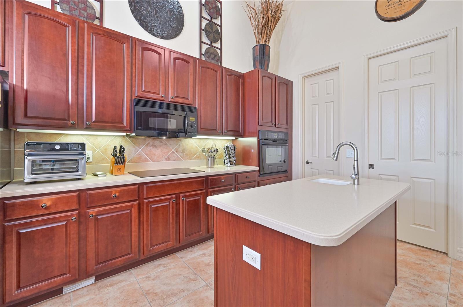 506 SE 24TH ST, CAPE CORAL, FL, 33990