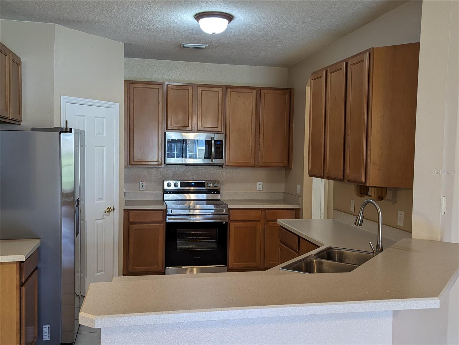 8336 TORRINGTON AVE, TAMPA, FL, 33647