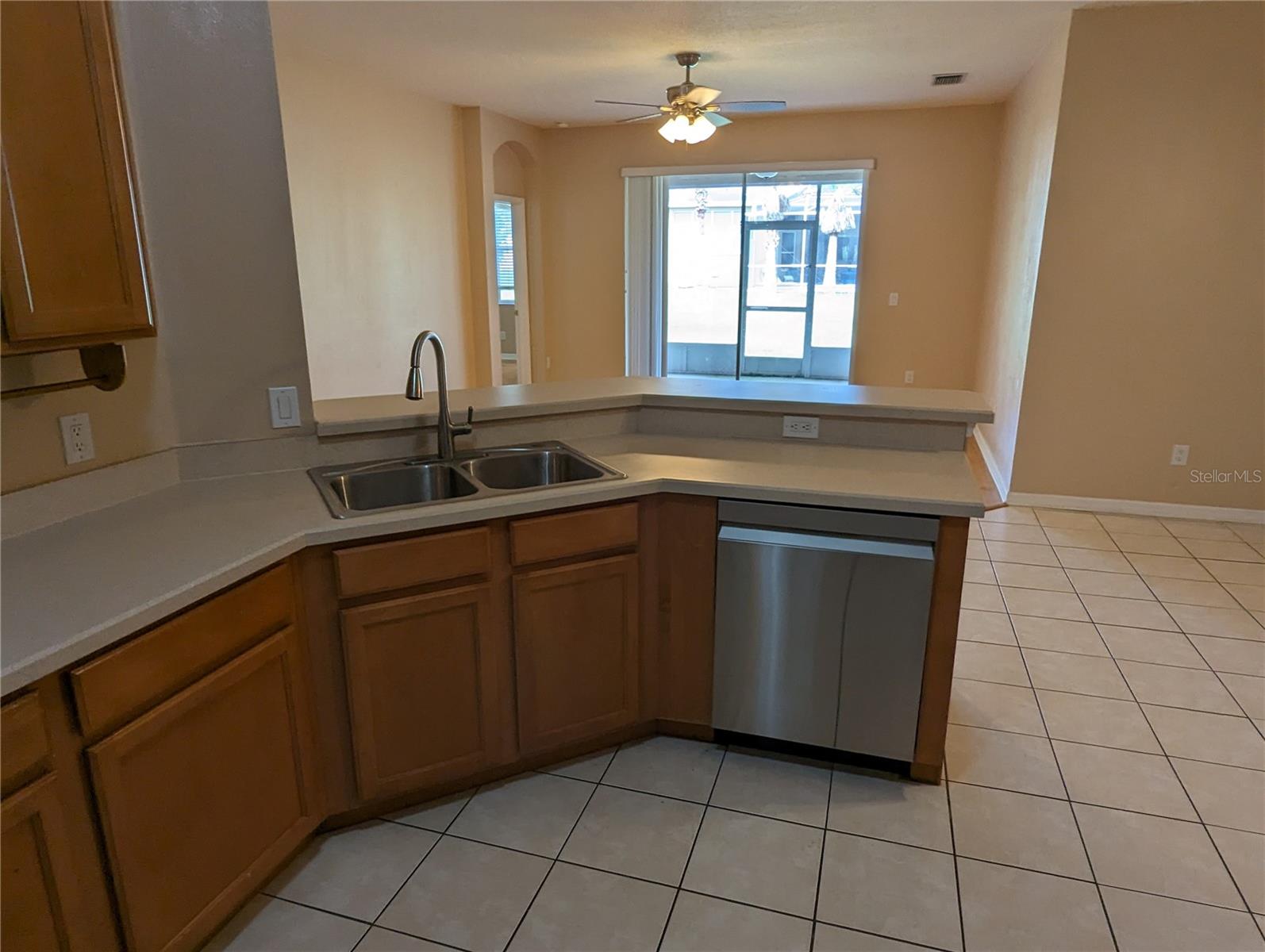 8336 TORRINGTON AVE, TAMPA, FL, 33647