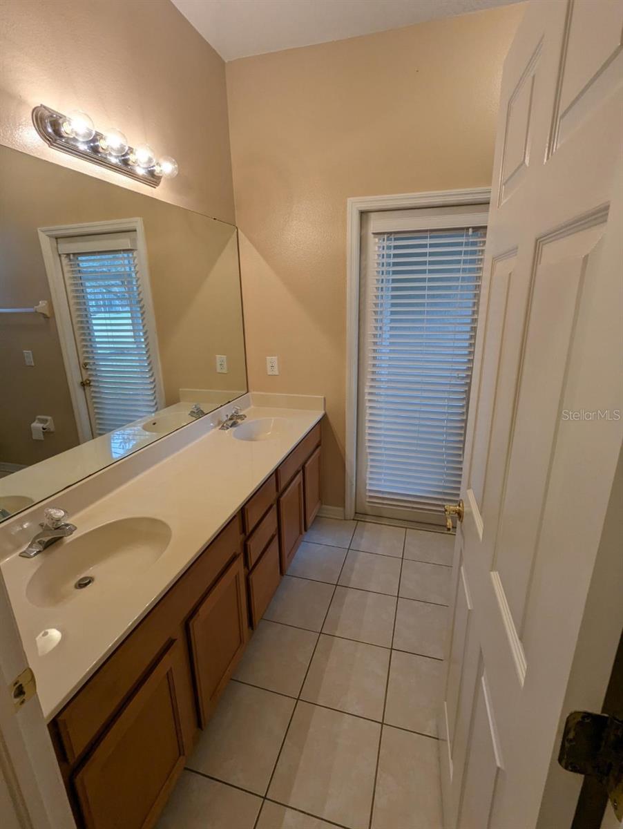 8336 TORRINGTON AVE, TAMPA, FL, 33647