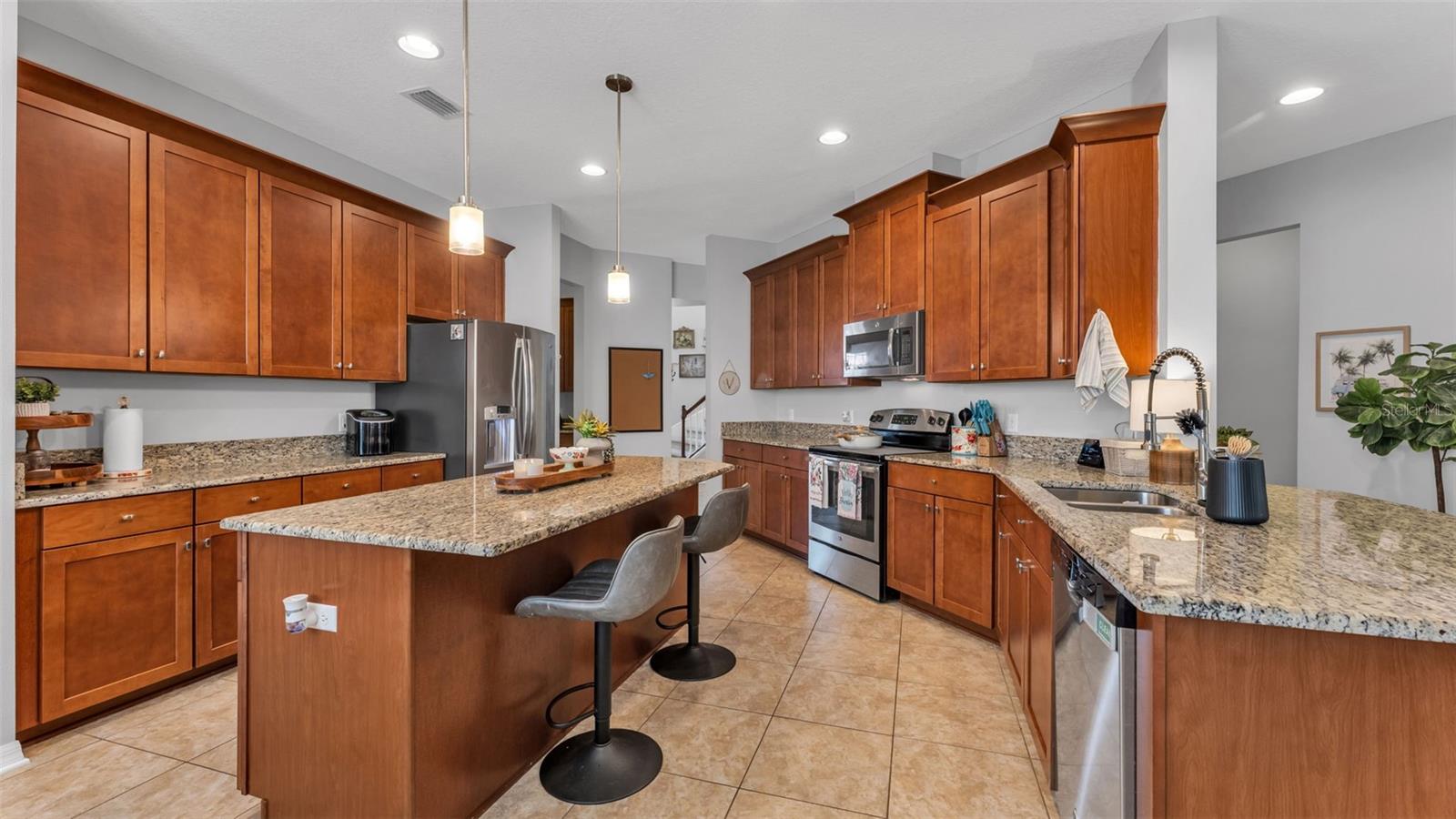 1826 ALTAVISTA CIR, LAKELAND, FL, 33810