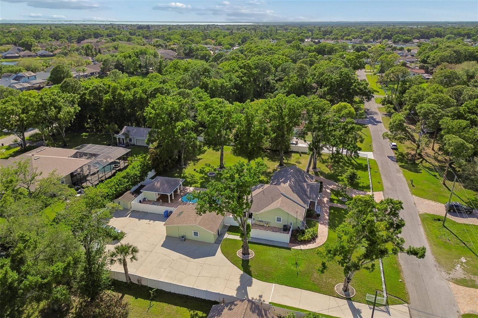 9406 W FLORA ST, TAMPA, FL, 33615