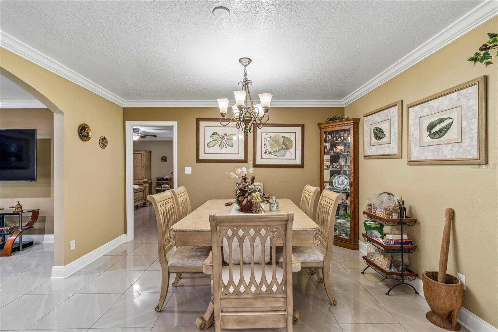 9406 W FLORA ST, TAMPA, FL, 33615