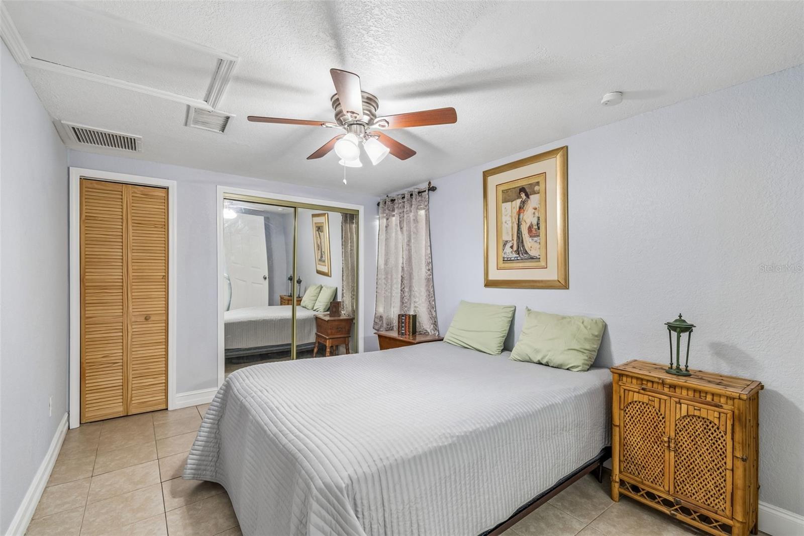 9406 W FLORA ST, TAMPA, FL, 33615