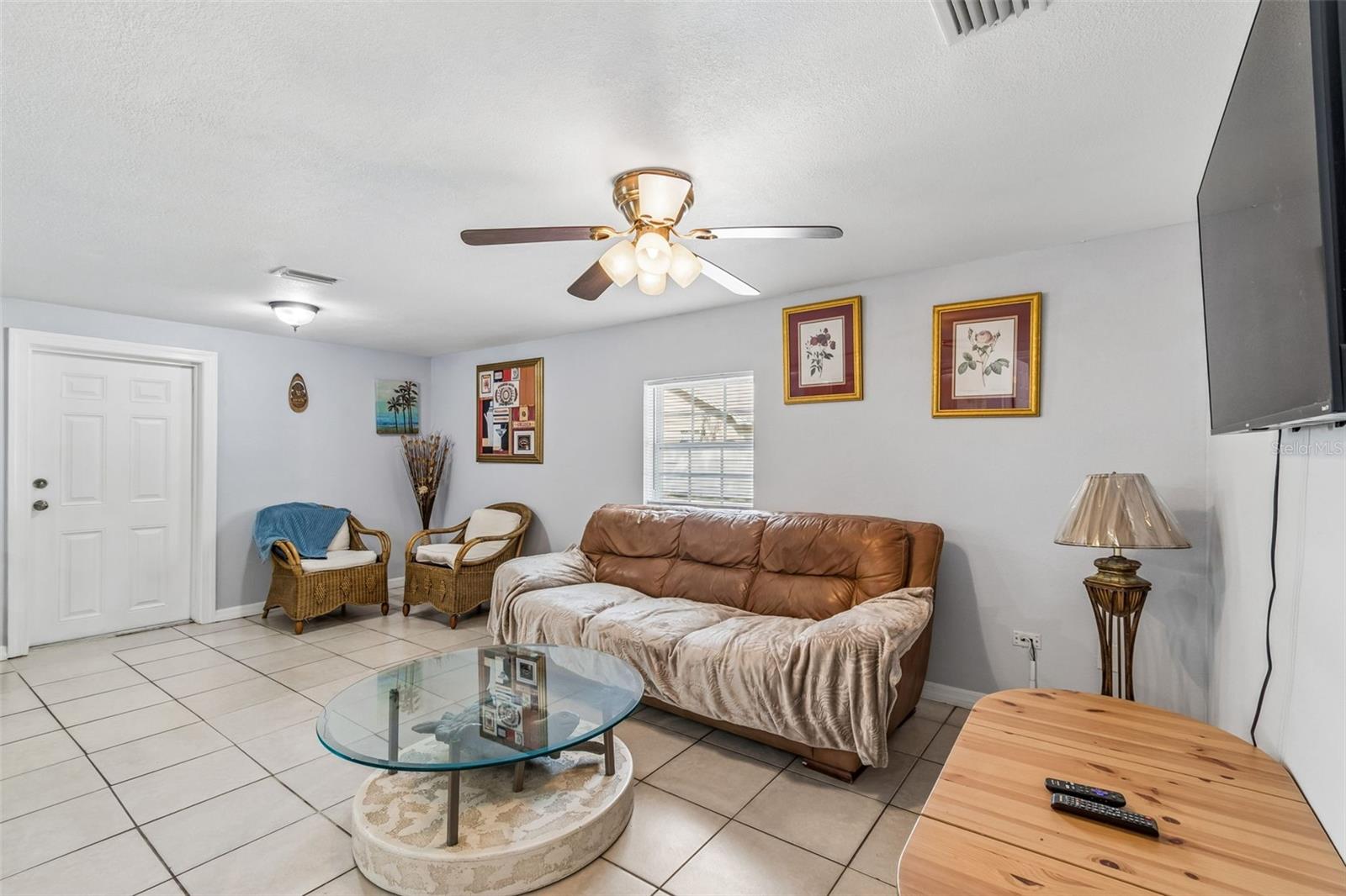 9406 W FLORA ST, TAMPA, FL, 33615