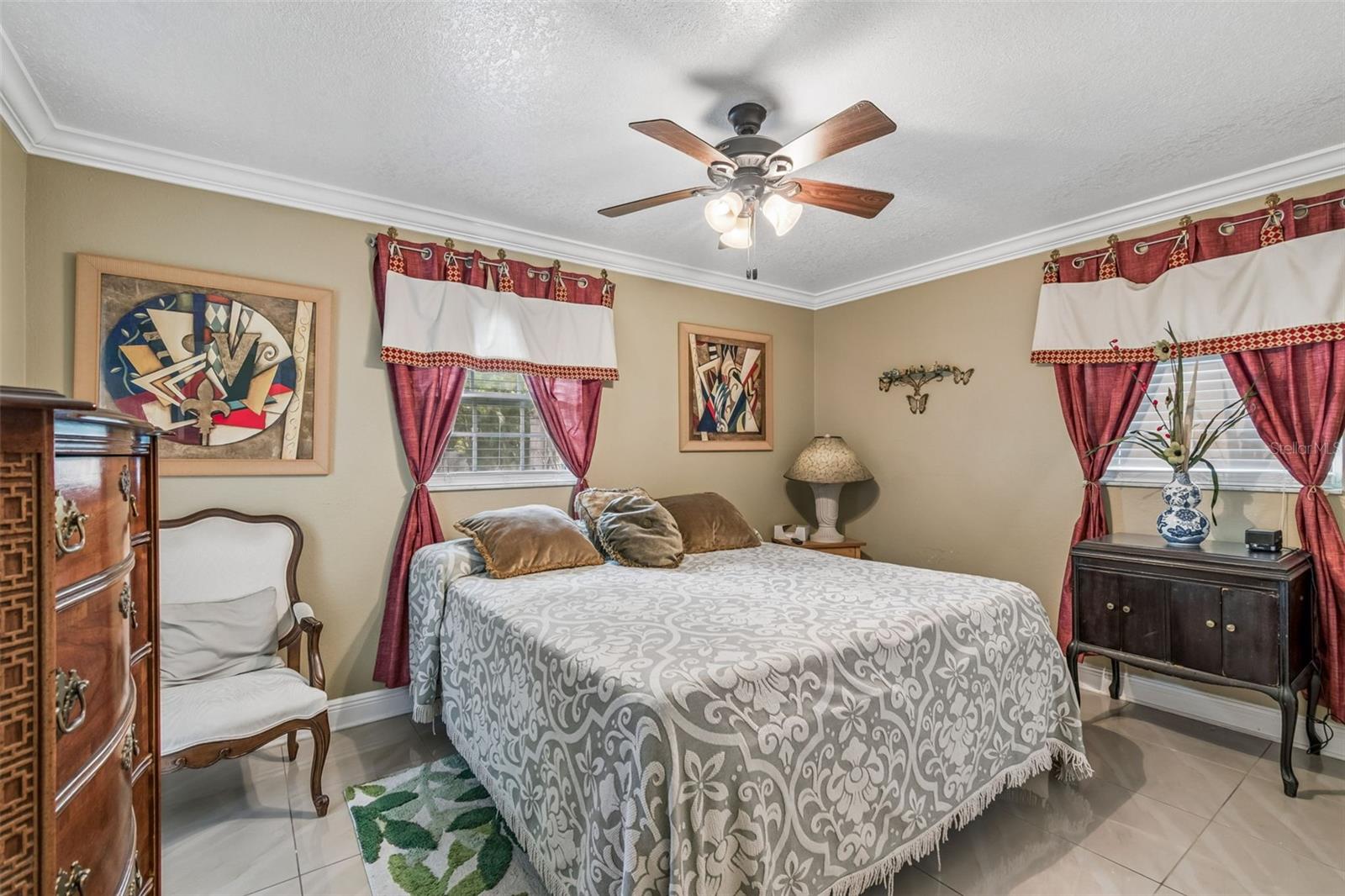 9406 W FLORA ST, TAMPA, FL, 33615