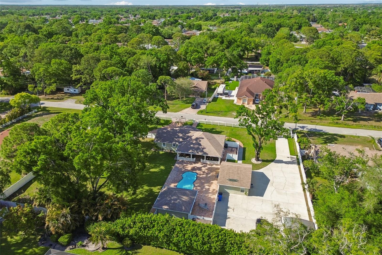 9406 W FLORA ST, TAMPA, FL, 33615