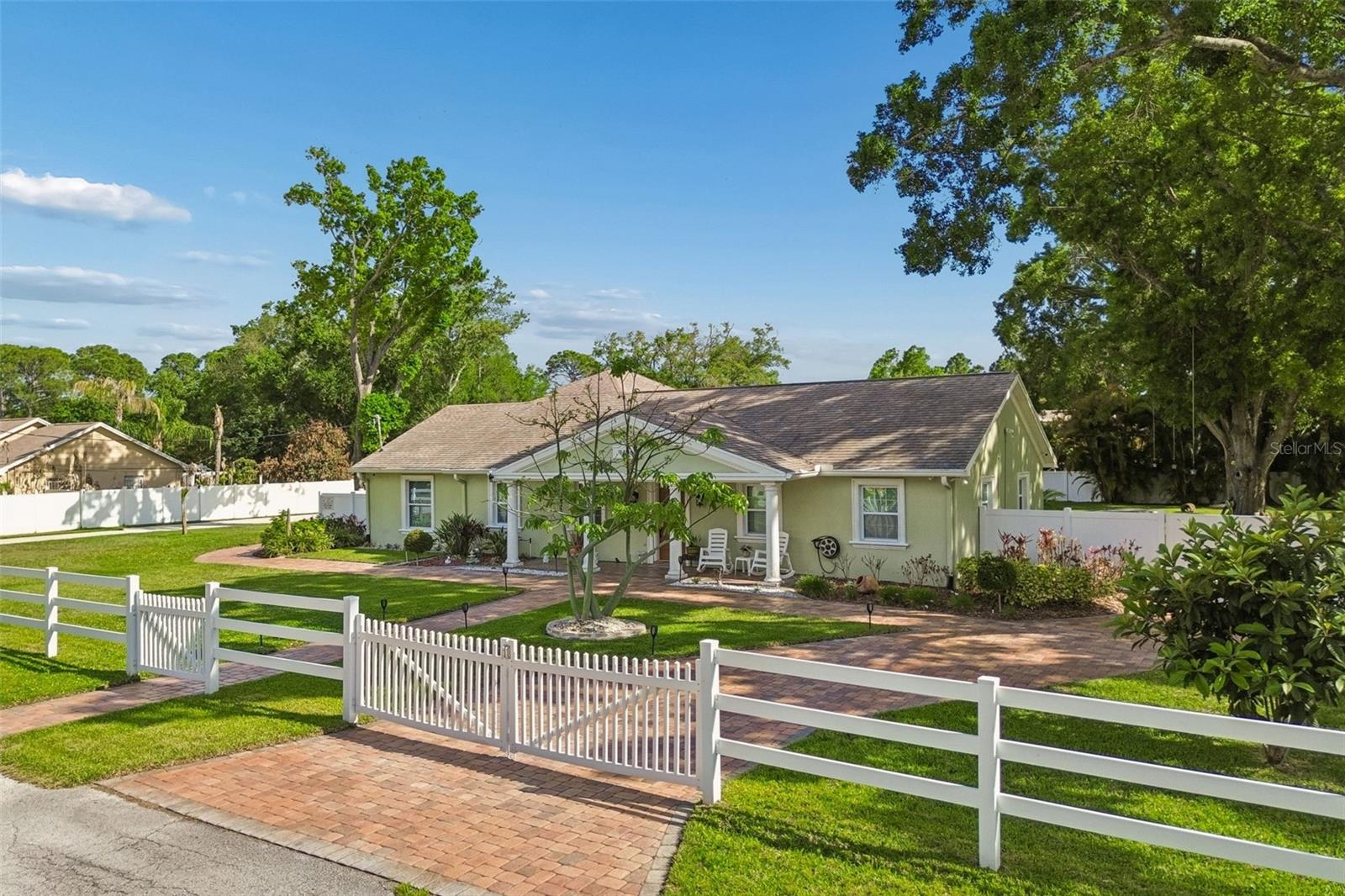 9406 W FLORA ST, TAMPA, FL, 33615