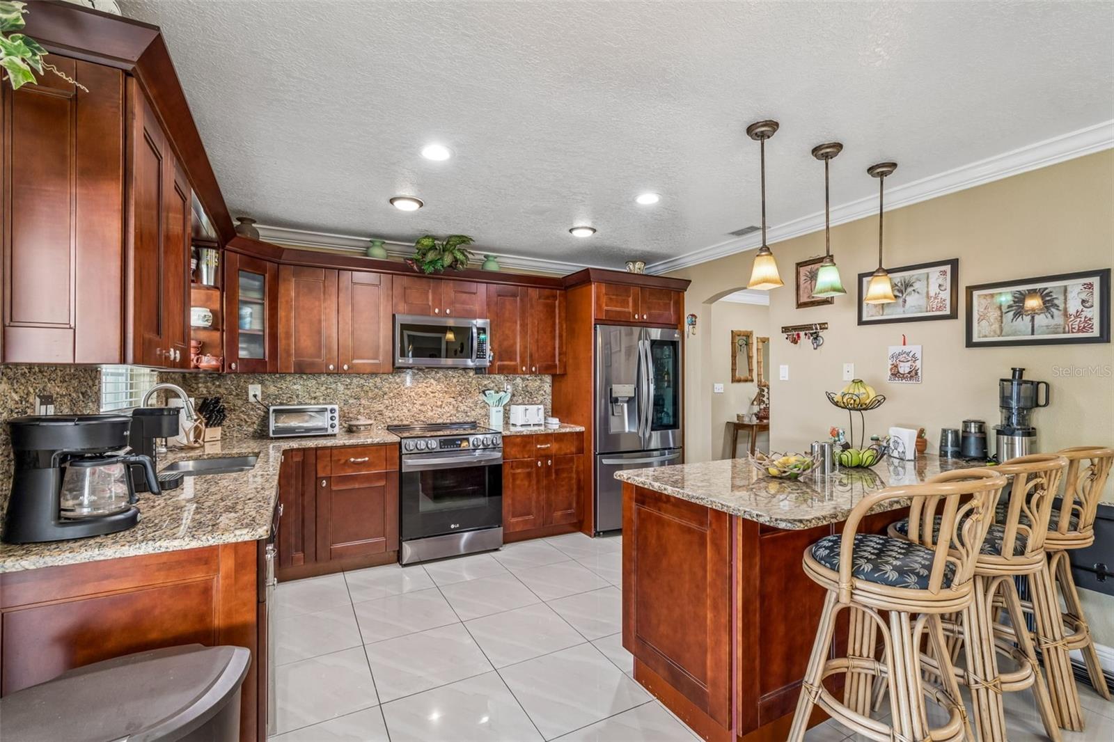 9406 W FLORA ST, TAMPA, FL, 33615
