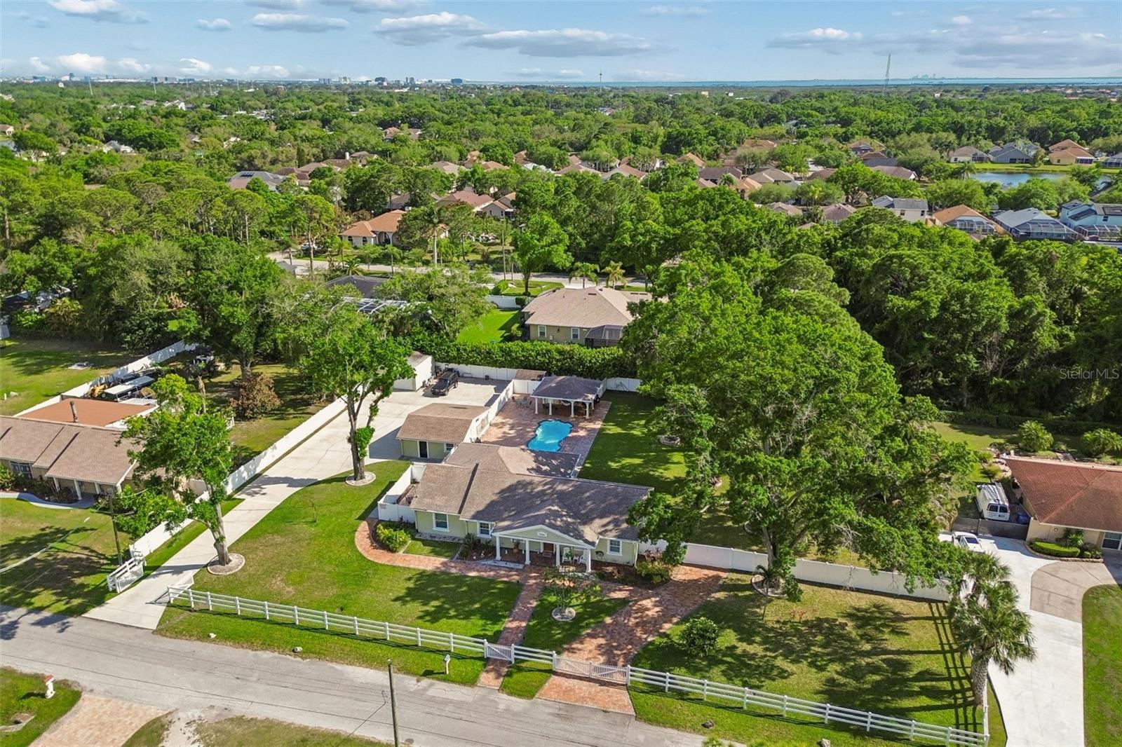 9406 W FLORA ST, TAMPA, FL, 33615