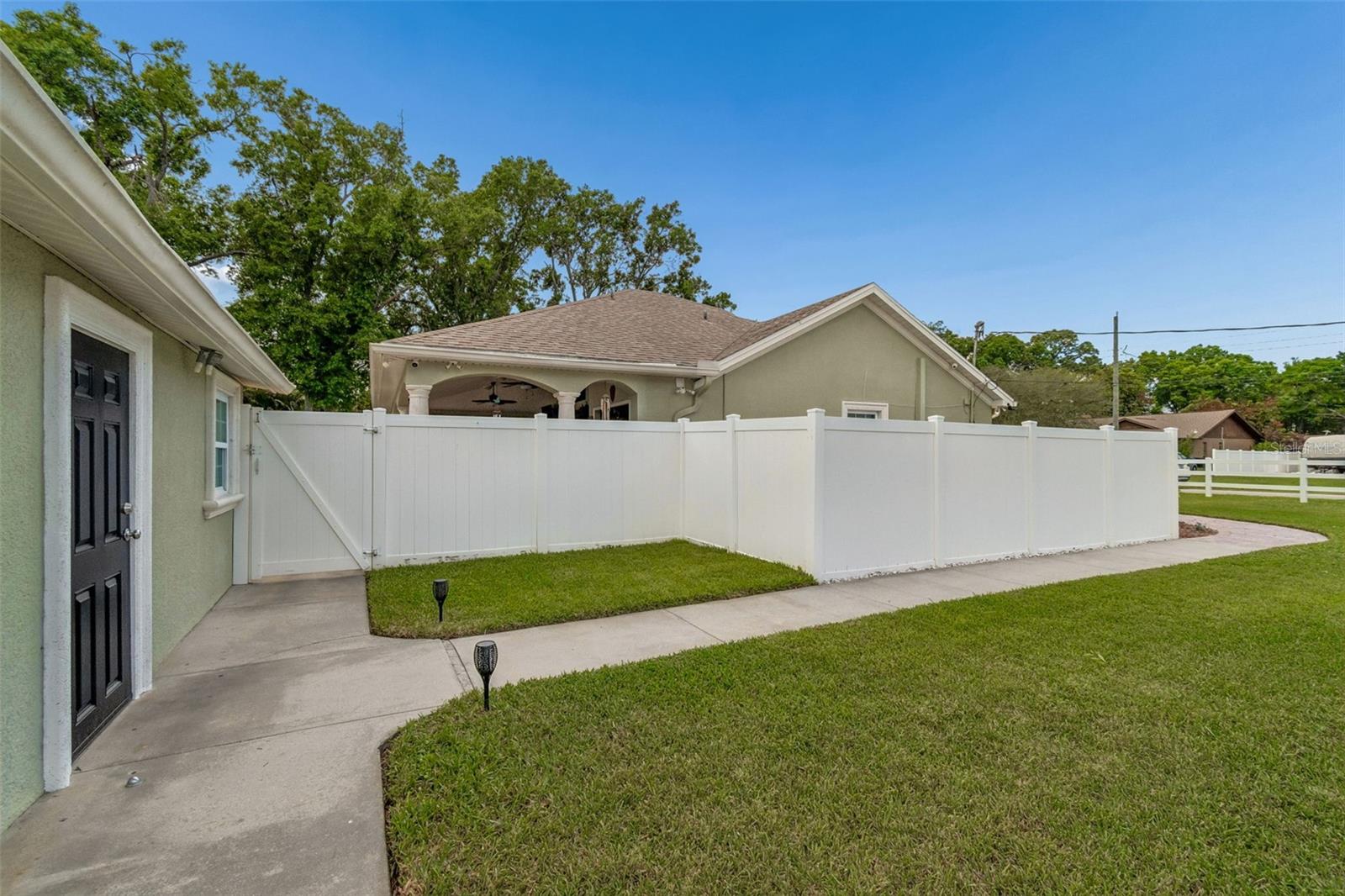 9406 W FLORA ST, TAMPA, FL, 33615