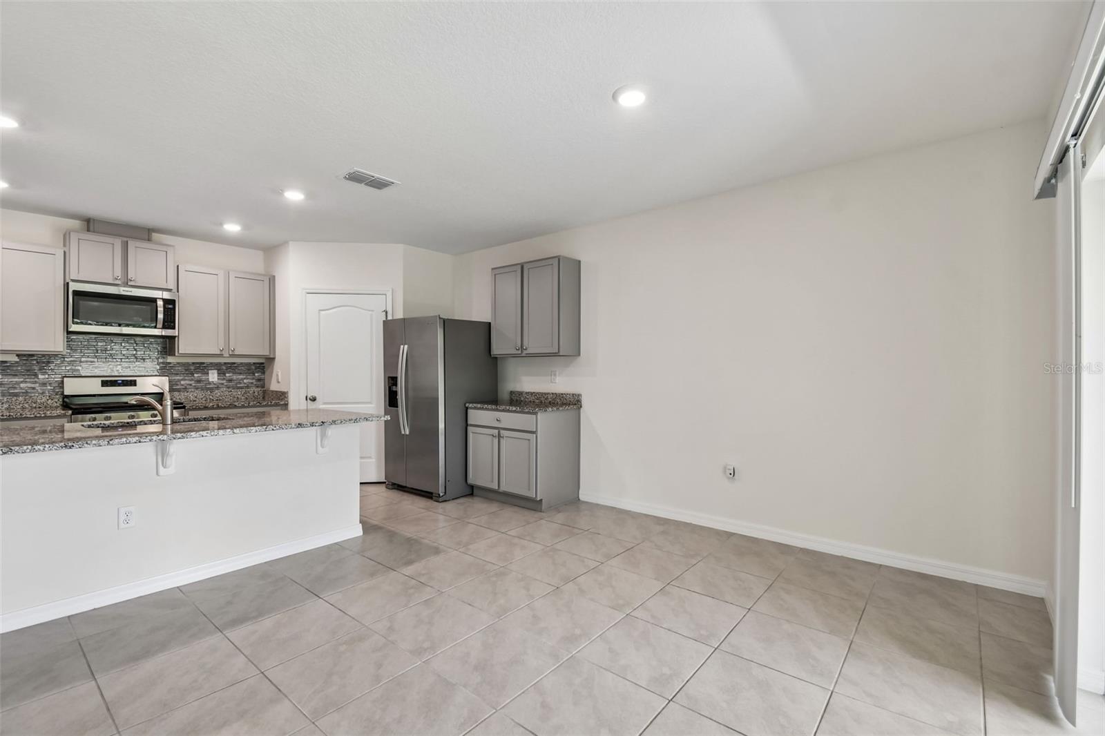 727 LAZIO CIR, DEBARY, FL, 32713