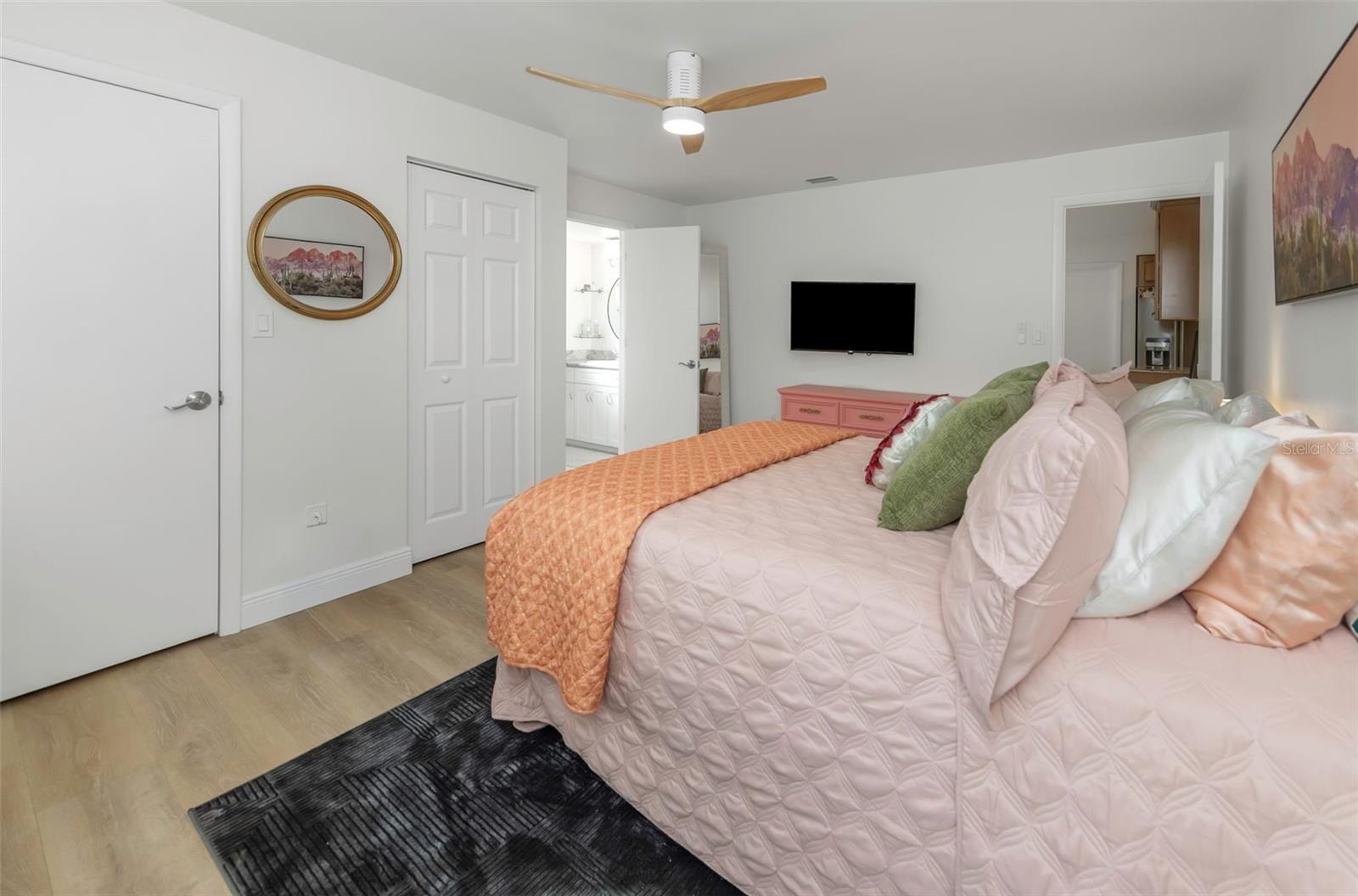 Primary Suite, note bonus closet!