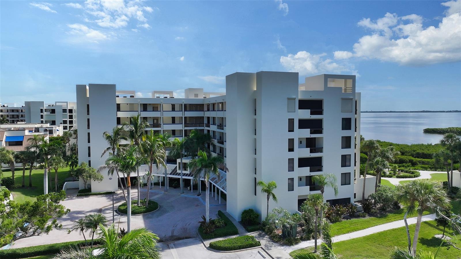 1932 HARBOURSIDE DR #244, LONGBOAT KEY, FL, 34228