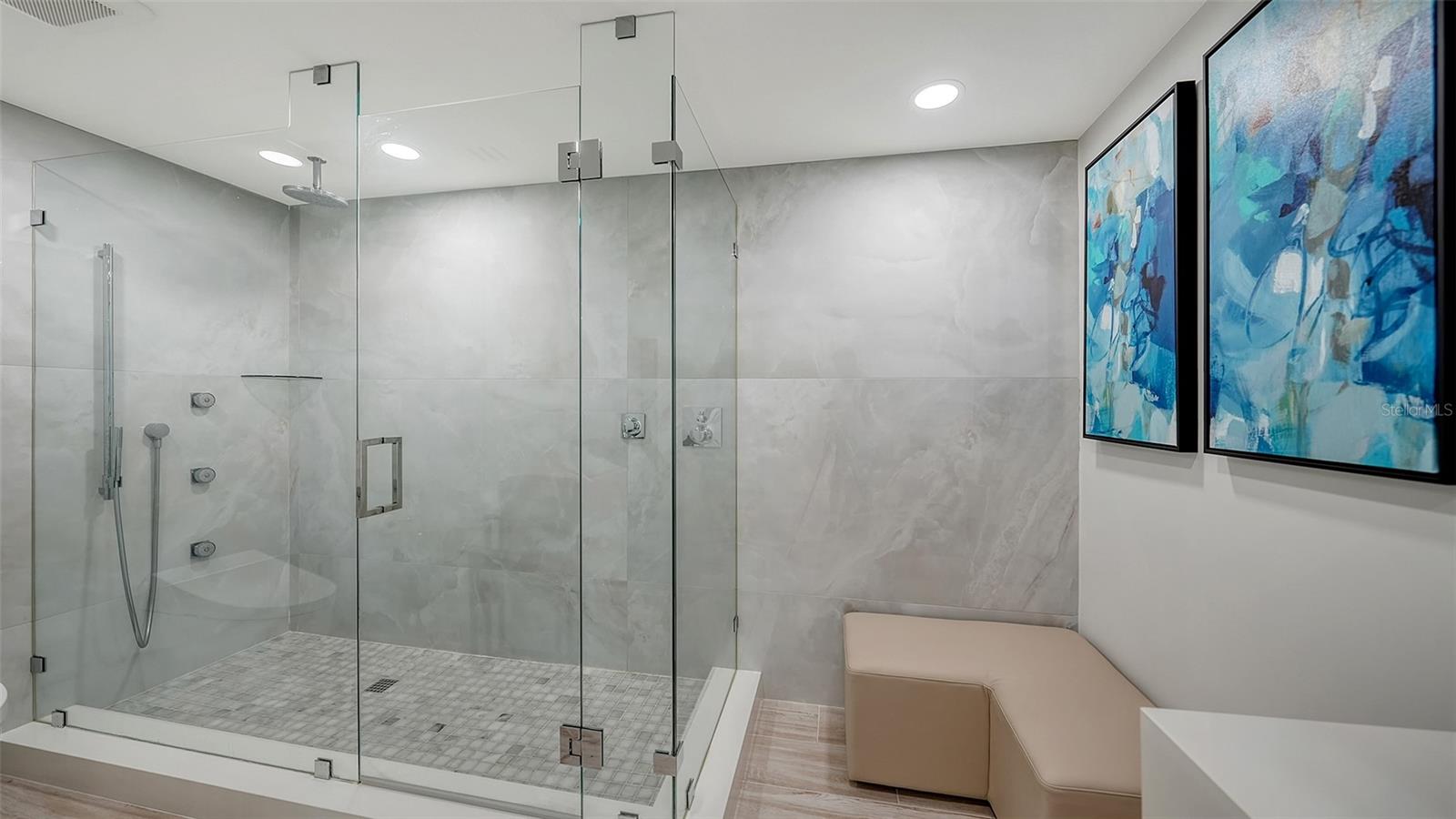 1932 HARBOURSIDE DR #244, LONGBOAT KEY, FL, 34228