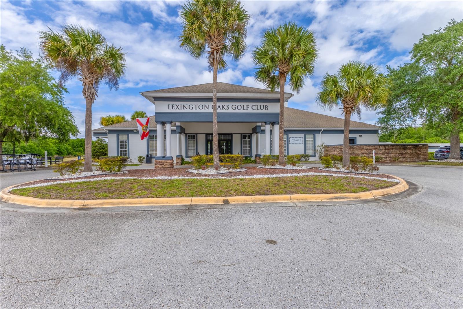 Golf Club & Restaurant